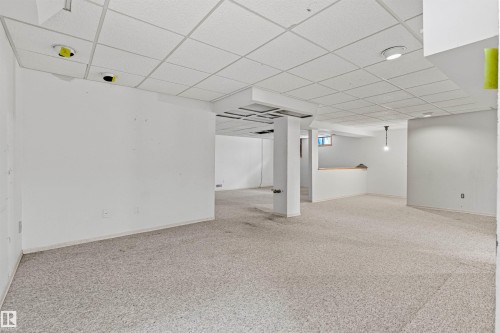 1984 68 Street Nw, Edmonton, AB - Indoor Photo Showing Other Room