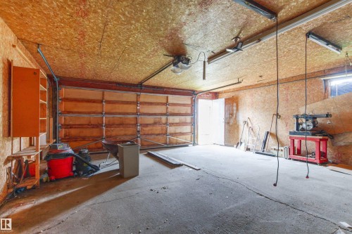 1984 68 Street Nw, Edmonton, AB - Indoor Photo Showing Garage