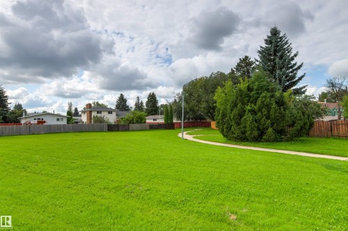 1984 68 Street Nw, Edmonton, AB - Outdoor