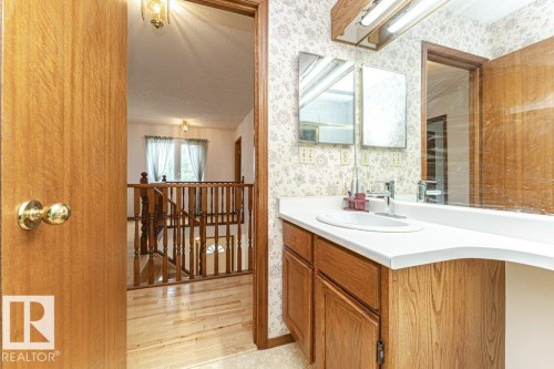3303 42A Avenue Nw, Edmonton, AB - Indoor Photo Showing Other Room