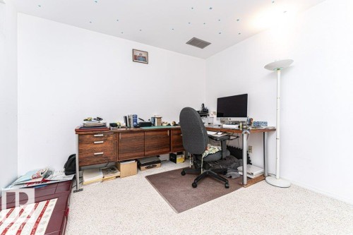 3303 42A Avenue Nw, Edmonton, AB - Indoor Photo Showing Office