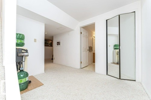 3303 42A Avenue Nw, Edmonton, AB - Indoor Photo Showing Other Room