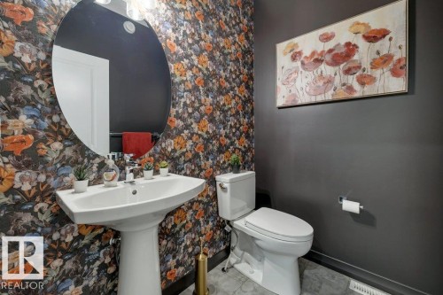 169 Stonehouse Way, Leduc, AB - Indoor Photo Showing Bathroom
