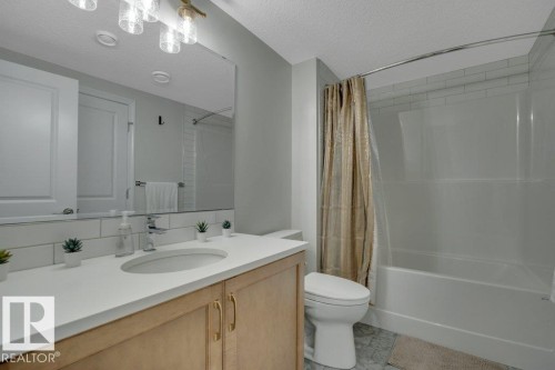 169 Stonehouse Way, Leduc, AB - Indoor Photo Showing Bathroom