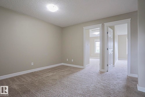 1456 33B Street Nw, Edmonton, AB - Indoor Photo Showing Other Room