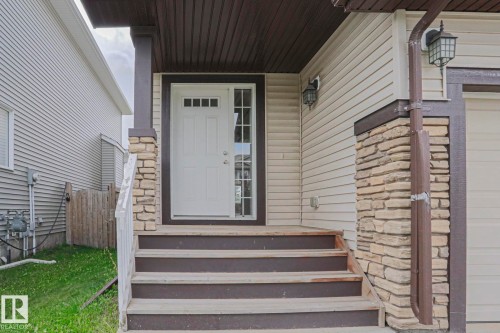 1456 33B Street Nw, Edmonton, AB - Outdoor