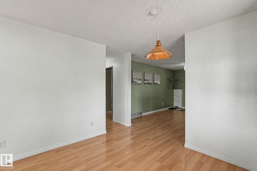 11167 52 Street Nw, Edmonton, AB - Indoor Photo Showing Other Room