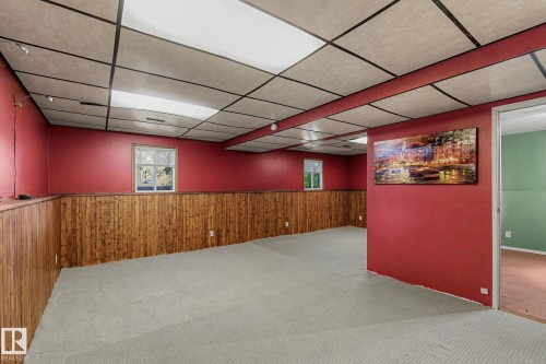 11167 52 Street Nw, Edmonton, AB - Indoor Photo Showing Other Room