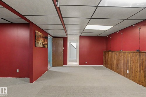 11167 52 Street Nw, Edmonton, AB - Indoor Photo Showing Other Room