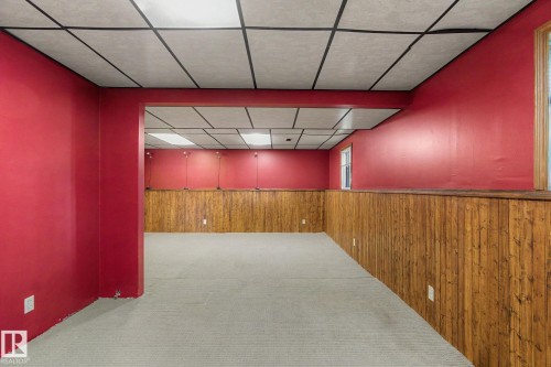 11167 52 Street Nw, Edmonton, AB - Indoor Photo Showing Other Room