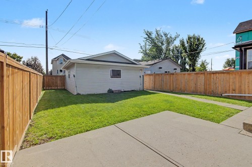 11167 52 Street Nw, Edmonton, AB - Outdoor
