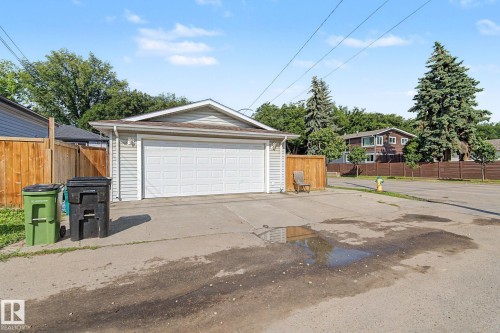 11167 52 Street Nw, Edmonton, AB - Outdoor