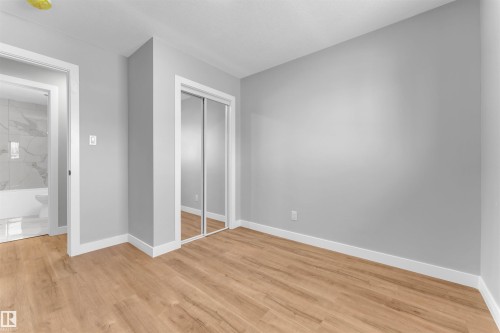 4320 74 Street Nw, Edmonton, AB - Indoor Photo Showing Other Room