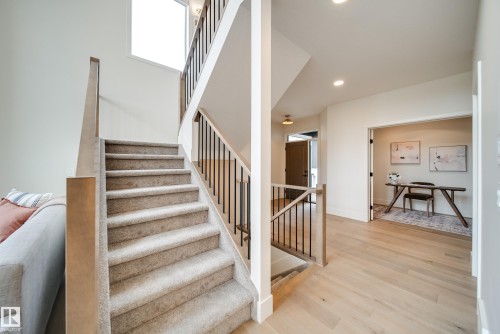95 Jubilation Drive, St. Albert, AB - Indoor Photo Showing Other Room