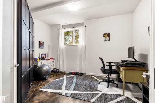 13868 110A Avenue Nw, Edmonton, AB - Indoor Photo Showing Office