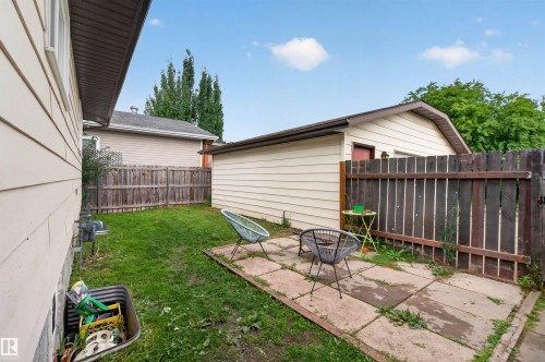 9328 175 Avenue Nw, Edmonton, AB - Outdoor With Exterior
