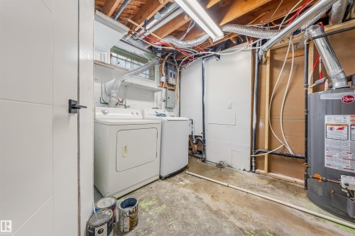 12023 137 Avenue Nw, Edmonton, AB - Indoor Photo Showing Laundry Room