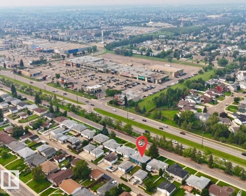 12023 137 Avenue Nw, Edmonton, AB - Outdoor With View