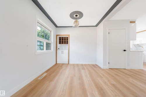 12023 137 Avenue Nw, Edmonton, AB - Indoor Photo Showing Other Room