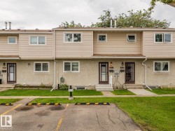 5647 137 Avenue NW  Edmonton, AB T5A 2H4