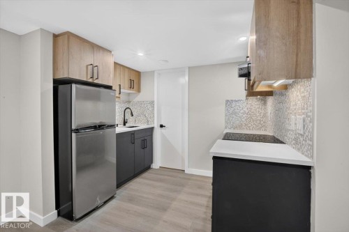 11645 90 Street Nw, Edmonton, AB 