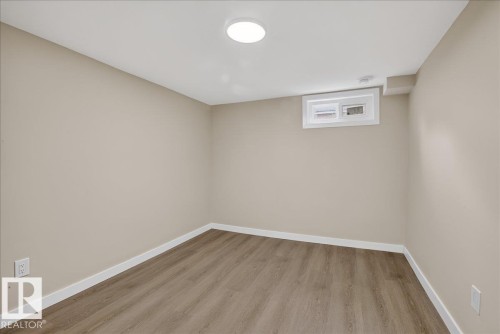 11645 90 Street Nw, Edmonton, AB 