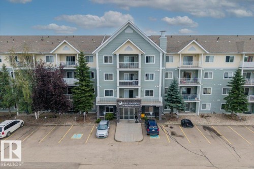#126 70 WOODSMERE  Fort Saskatchewan, AB T8L 4R8