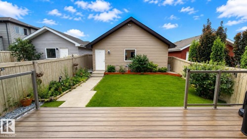 821 36A Avenue Nw, Edmonton, AB - Outdoor