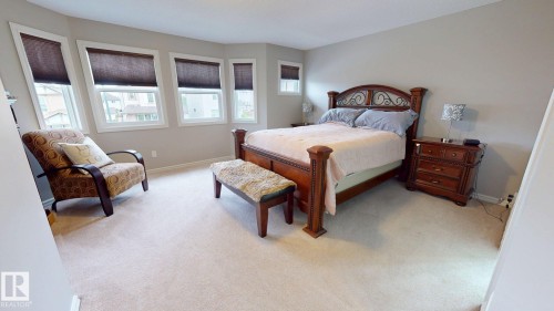 821 36A Avenue Nw, Edmonton, AB - Indoor Photo Showing Bedroom