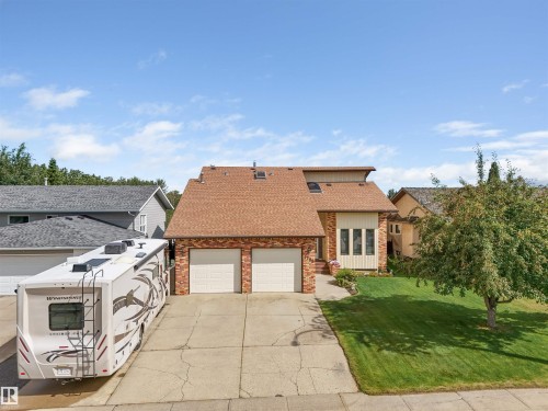 4705 Beckett Rd, Drayton Valley, AB - Outdoor