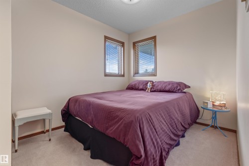 4705 Beckett Rd, Drayton Valley, AB - Indoor Photo Showing Bedroom