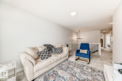 17764 73 Street Nw, Edmonton, AB - Indoor Photo Showing Living Room