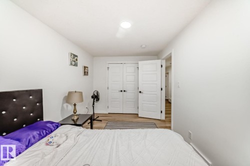 17764 73 Street Nw, Edmonton, AB - Indoor Photo Showing Bedroom