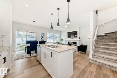 17764 73 Street Nw, Edmonton, AB - Indoor Photo Showing Kitchen With Double Sink With Upgraded Kitchen