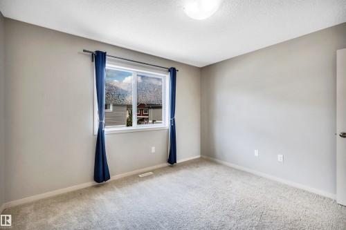 #33 1816 Rutherford Rd Sw, Edmonton, AB - Indoor Photo Showing Other Room