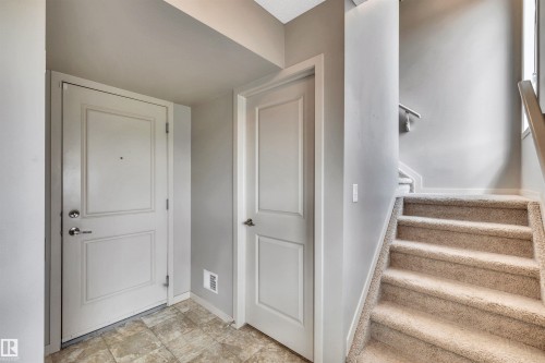 #33 1816 Rutherford Rd Sw, Edmonton, AB - Indoor Photo Showing Other Room