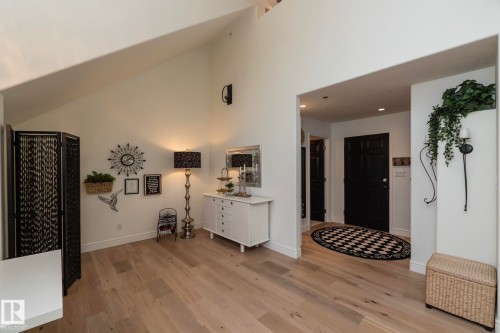 #304 14 Mission Av, St. Albert, AB - Indoor Photo Showing Other Room