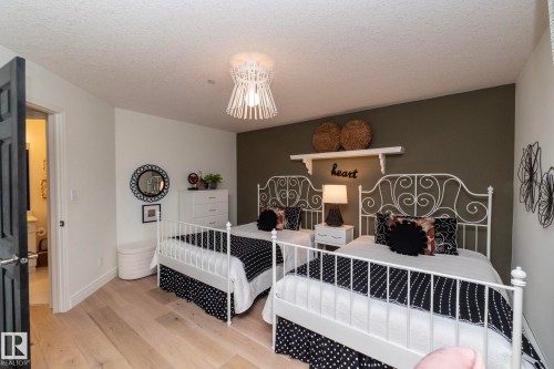 #304 14 Mission Av, St. Albert, AB - Indoor Photo Showing Bedroom