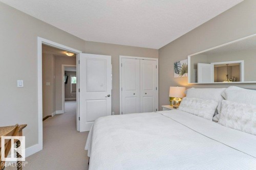 11009 131 Street Nw, Edmonton, AB - Indoor Photo Showing Bedroom