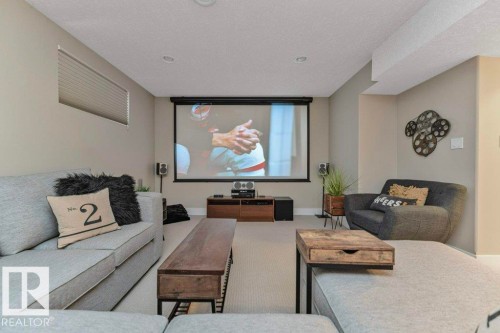 11009 131 Street Nw, Edmonton, AB - Indoor Photo Showing Living Room