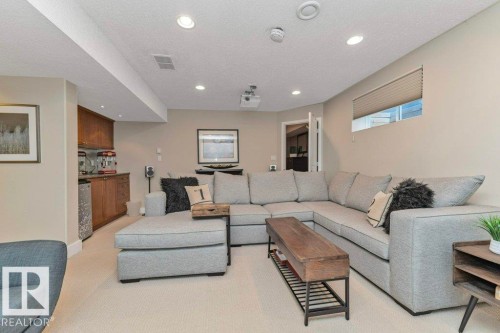 11009 131 Street Nw, Edmonton, AB - Indoor Photo Showing Living Room