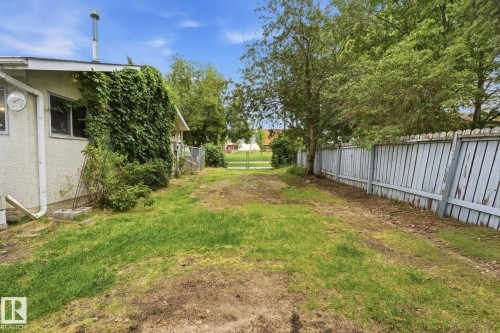14 Brampton Street, Spruce Grove, AB - Outdoor