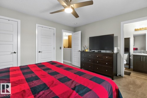 384 Stout Lane, Leduc, AB - Indoor Photo Showing Bedroom