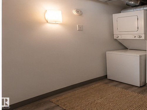 #807 10024 Jasper Av Nw, Edmonton, AB - Indoor Photo Showing Laundry Room