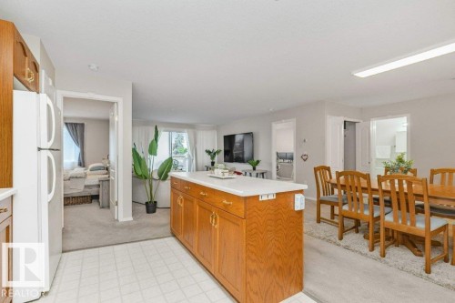 #208 10421 42 Av Nw, Edmonton, AB - Indoor Photo Showing Dining Room