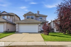 10719 8 Avenue SW  Edmonton, AB T6W 1G4