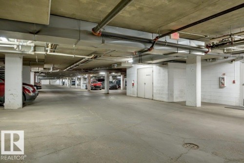 #122 17011 67 Av Nw, Edmonton, AB - Indoor Photo Showing Garage