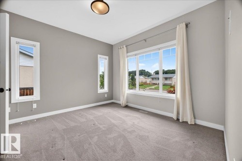 12126 47 Street Nw, Edmonton, AB - Indoor Photo Showing Other Room
