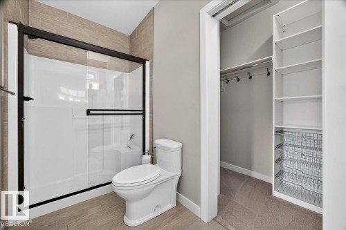 12126 47 Street Nw, Edmonton, AB - Indoor Photo Showing Bathroom