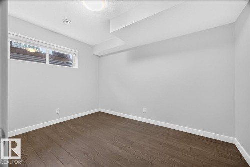 12126 47 Street Nw, Edmonton, AB - Indoor Photo Showing Other Room